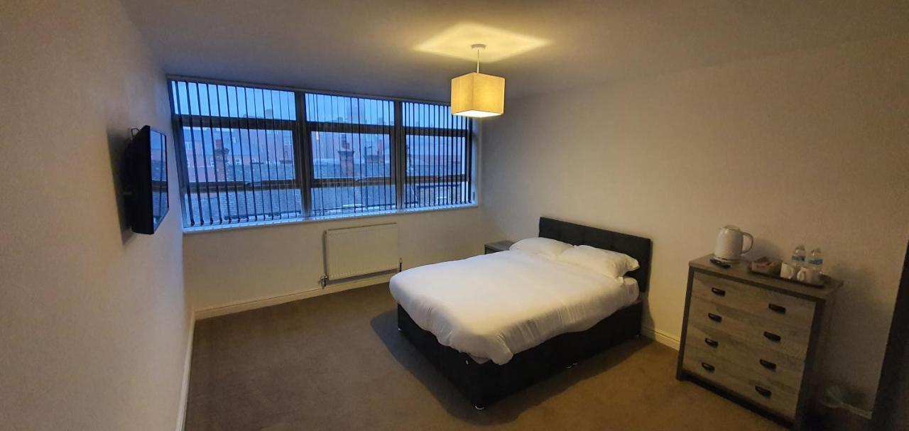 Apartment In Central Wakefield 웨이크필드 외부 사진