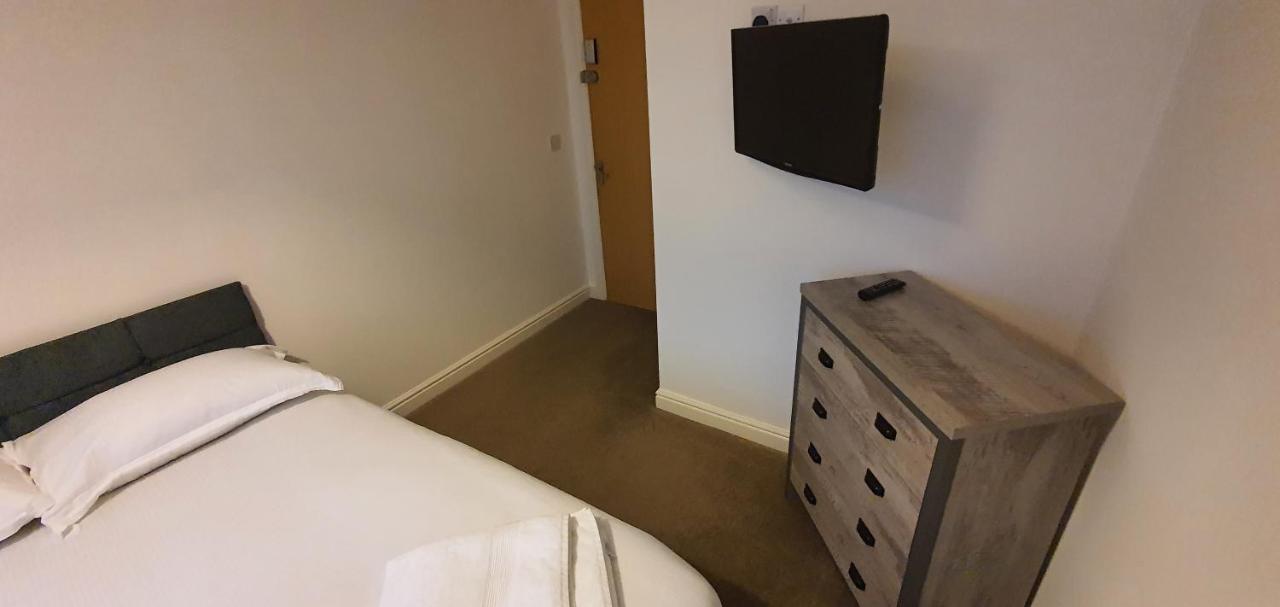 Apartment In Central Wakefield 웨이크필드 외부 사진