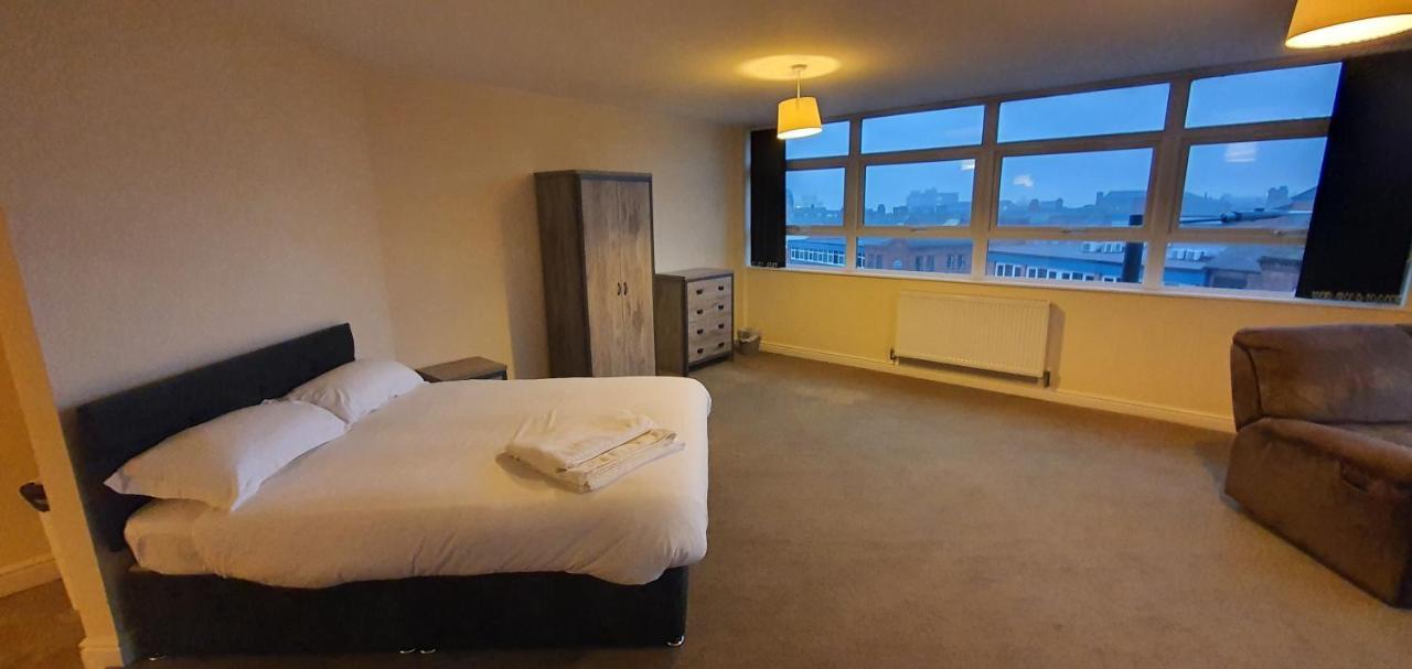 Apartment In Central Wakefield 웨이크필드 외부 사진