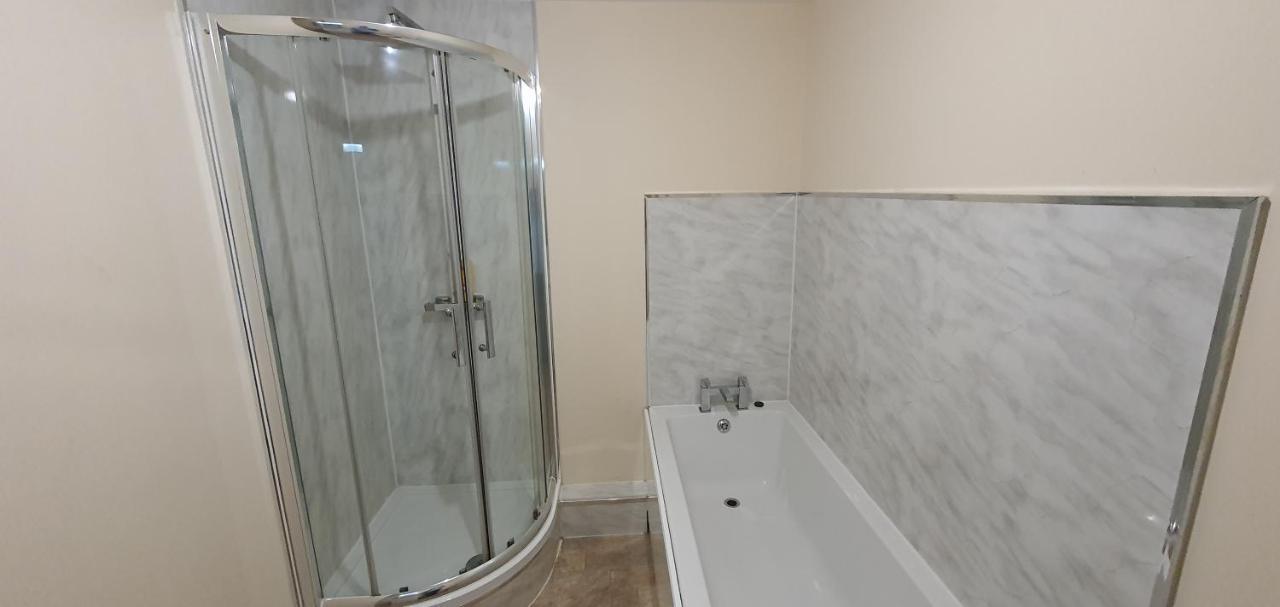 Apartment In Central Wakefield 웨이크필드 외부 사진