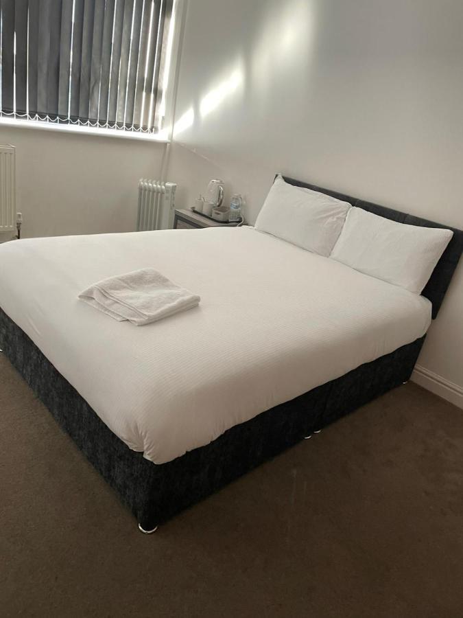 Apartment In Central Wakefield 웨이크필드 외부 사진