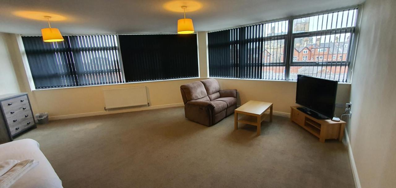 Apartment In Central Wakefield 웨이크필드 외부 사진